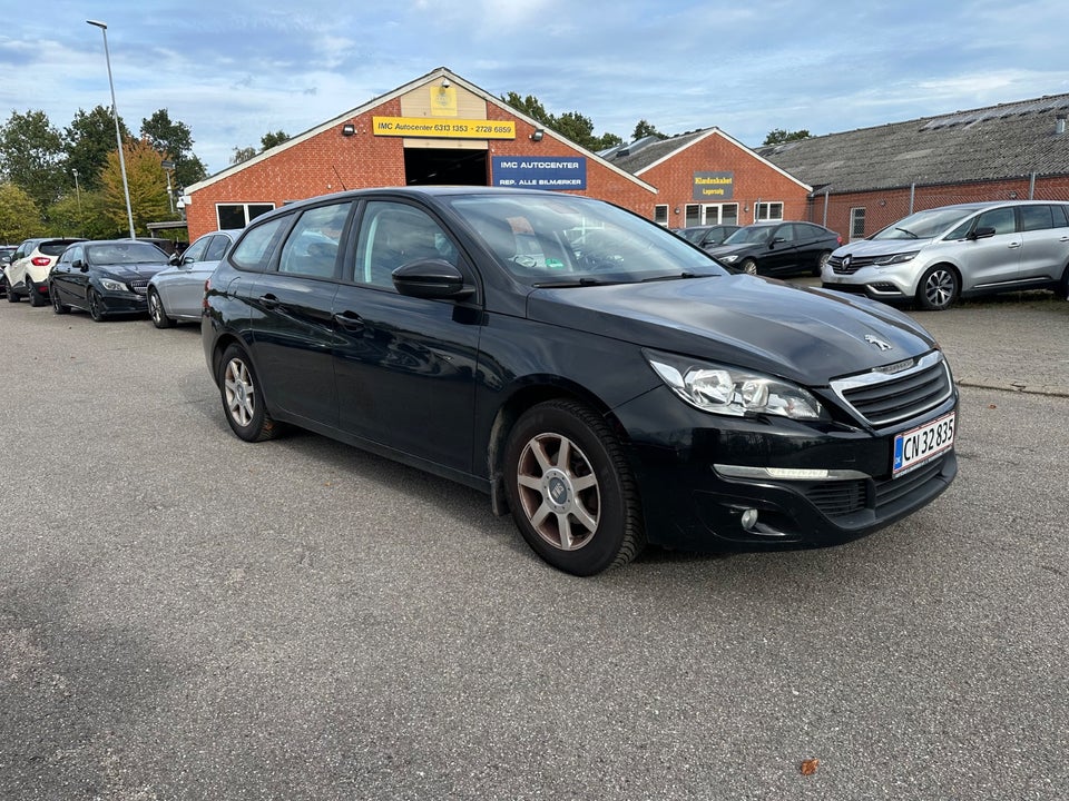 Peugeot 308 1,2 e-THP 130 Active SW 5d