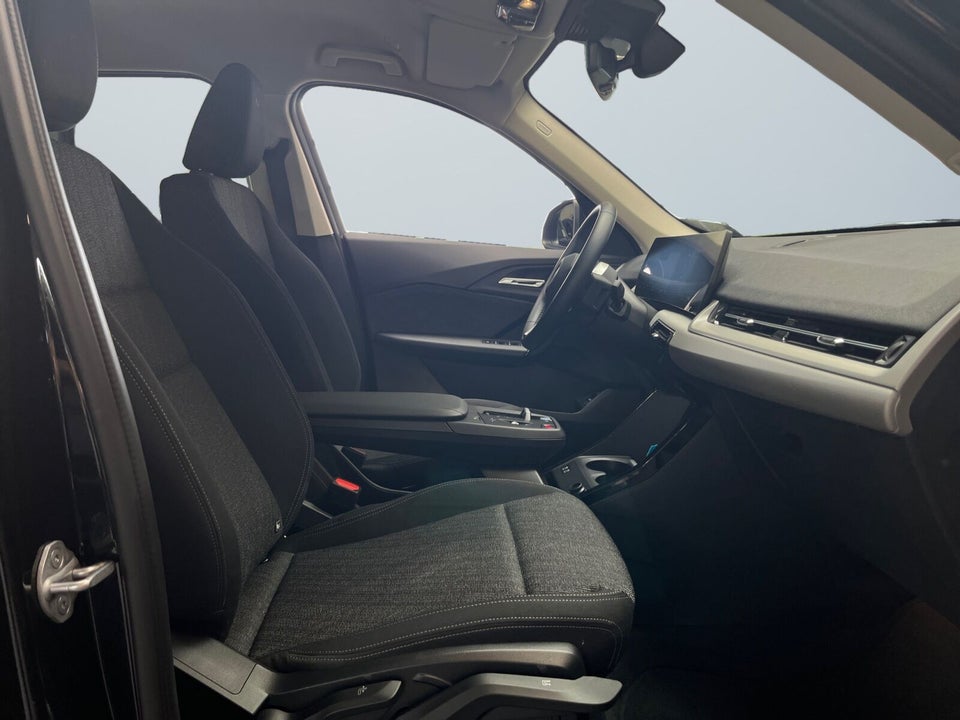 BMW iX1 xDrive30 X-Line 5d