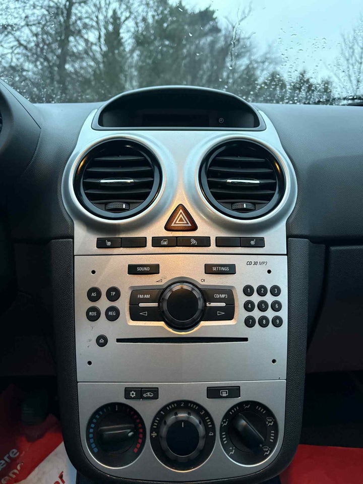 Opel Corsa 1,0 12V Enjoy 5d