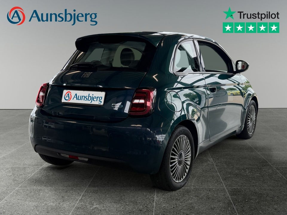 Fiat 500e 42 Icon 3d