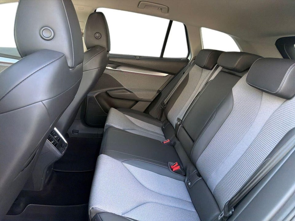 Skoda Enyaq 60 iV Premium 5d