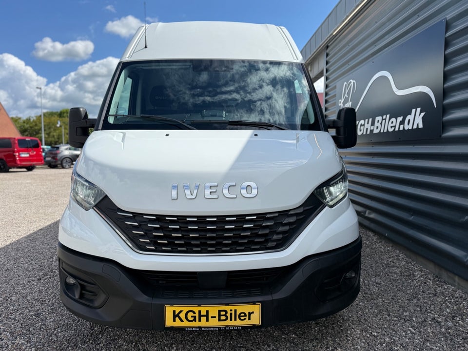 Iveco Daily 3,0 35S18 12m³ Van AG8