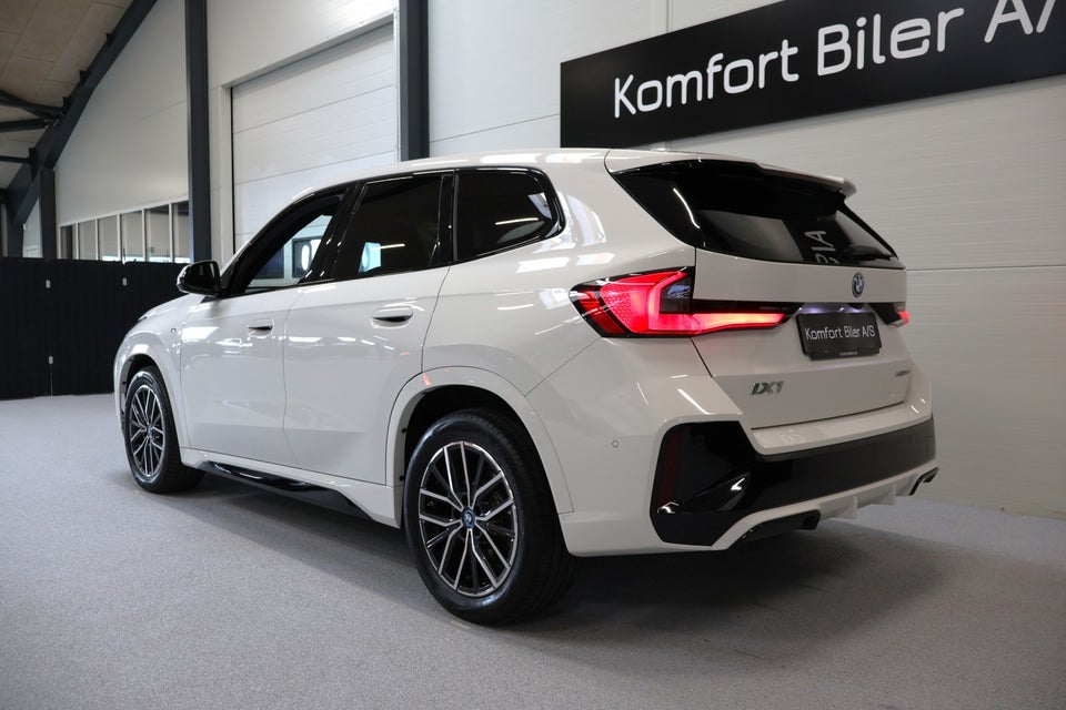 BMW iX1 eDrive20 M-Sport 5d