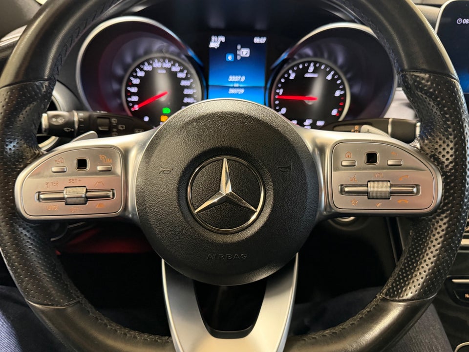 Mercedes C220 d 2,0 AMG Line stc. aut. 5d