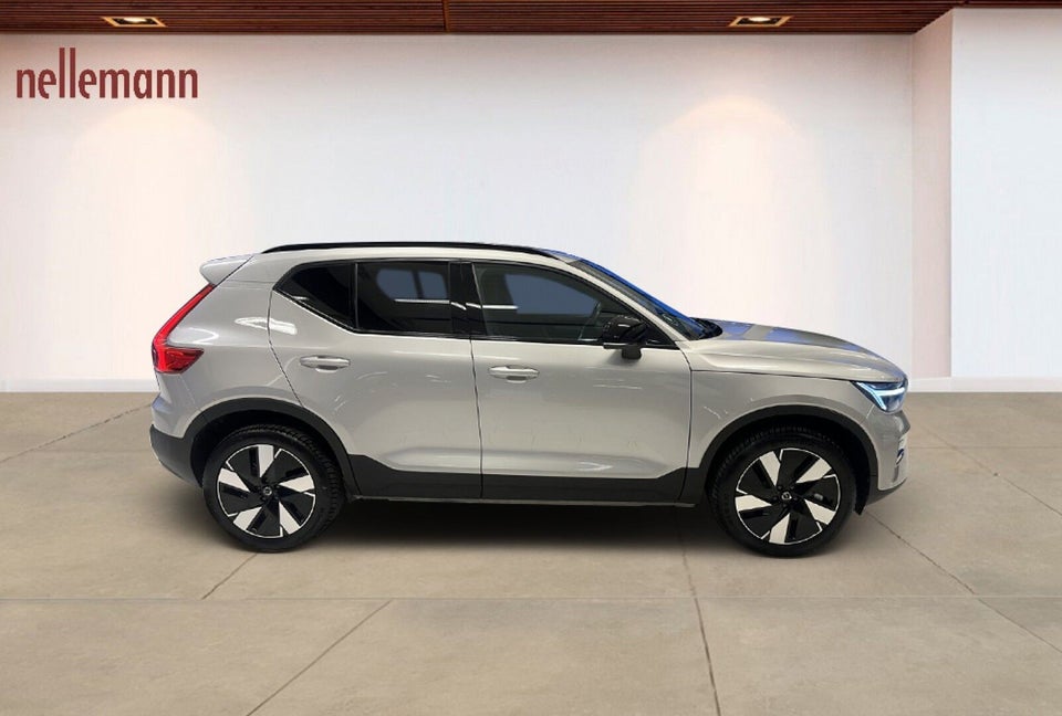 Volvo XC40 ReCharge Extended Range Plus 5d