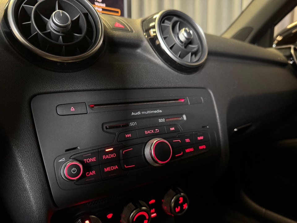 Audi A1 1,4 TFSi 185 Ambition S-line S-tr. 3d