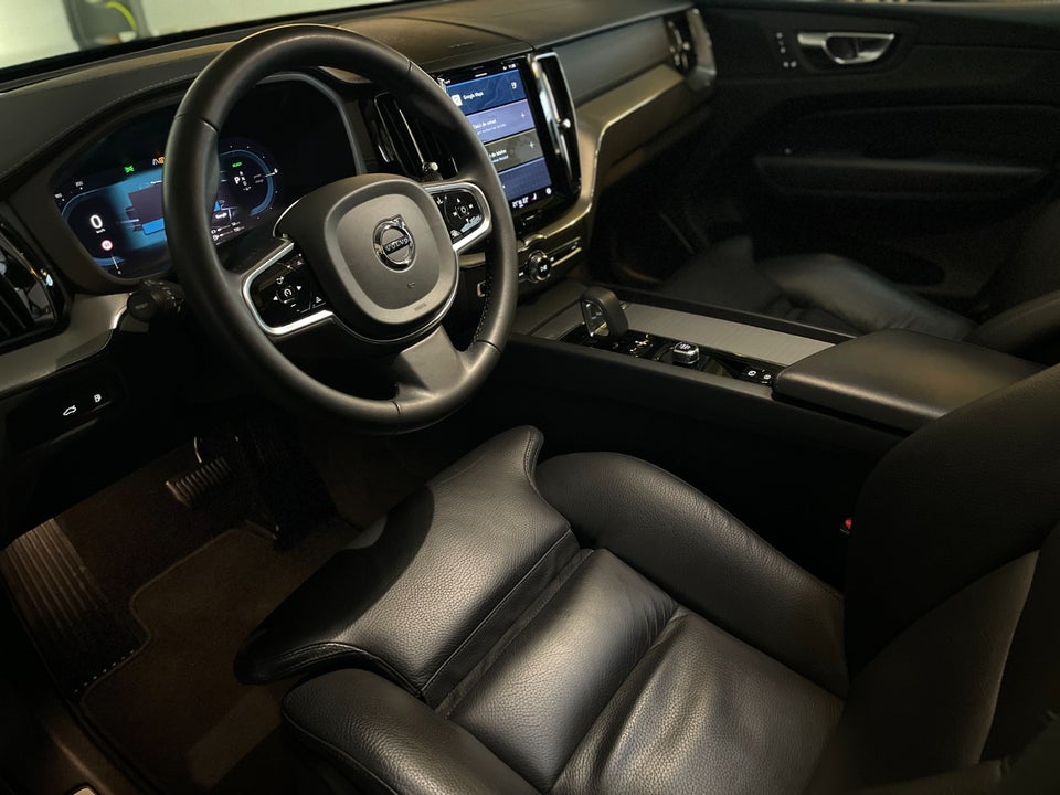 Volvo XC60 2,0 T6 ReCharge Ultimate Bright aut. AWD 5d