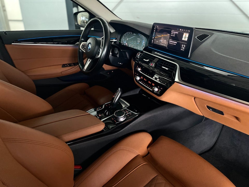 BMW 530e 2,0 Touring Sport Line aut. 5d