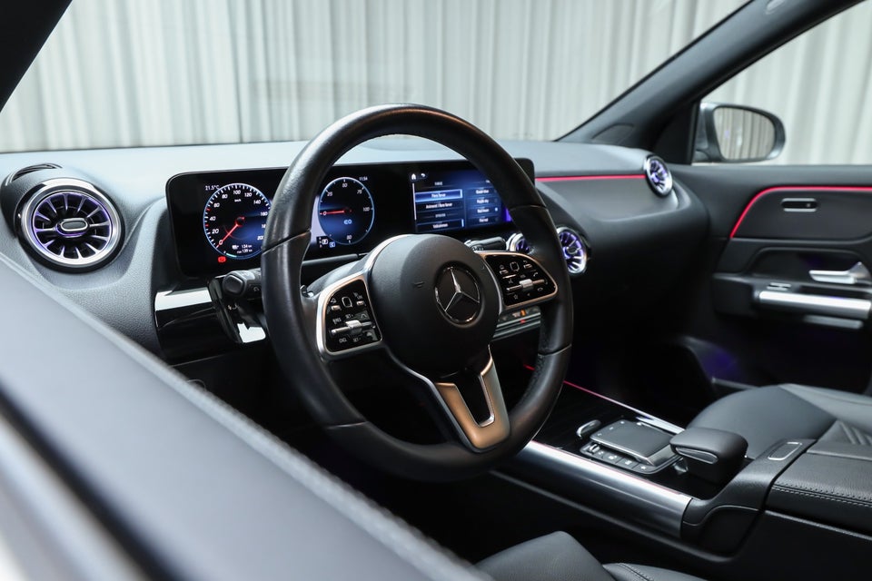 Mercedes EQA250 Progressive 5d