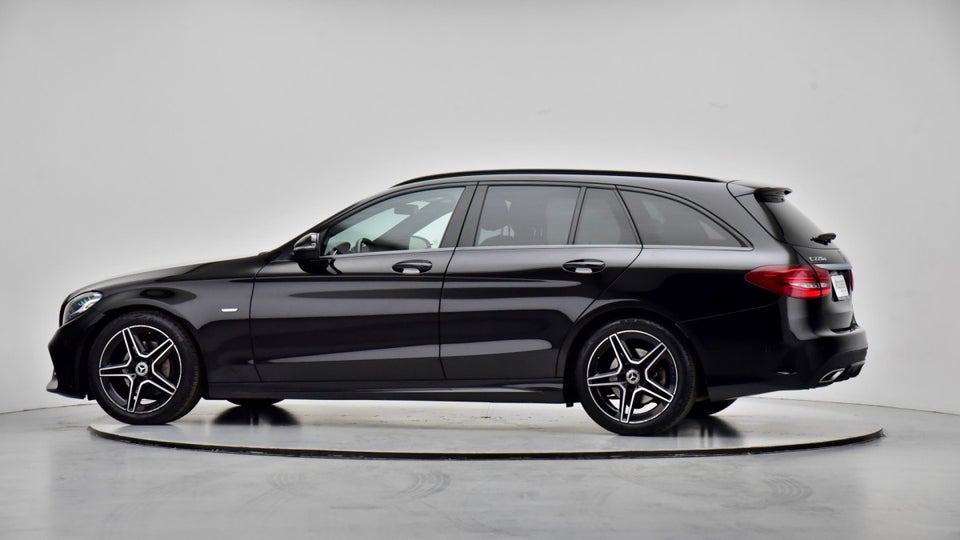 Mercedes C220 d 2,0 Business AMG Line Night Edition stc. aut. 5d