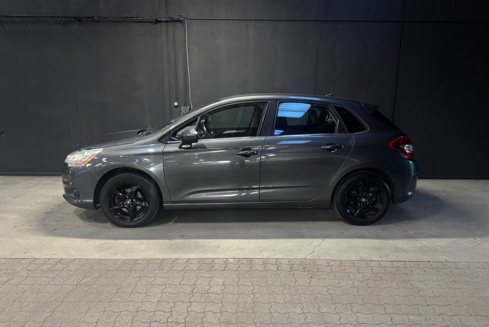 Citroën C4 1,6 e-HDi 115 Seduction 5d