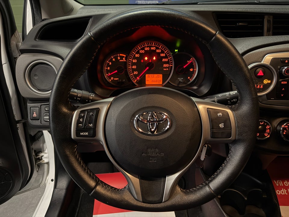 Toyota Yaris 1,4 D-4D T2 Van 5d