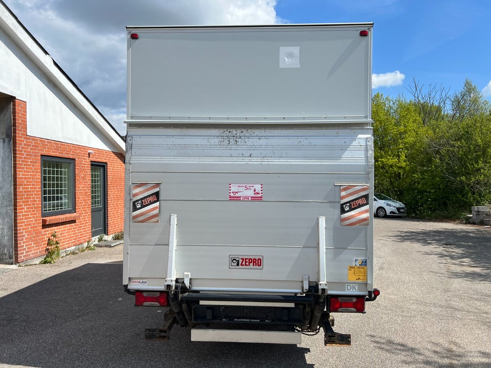 Iveco Daily 2,3 35S13 Alukasse m/lift 2d
