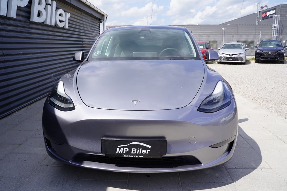 Tesla Model Y Long Range AWD 5d