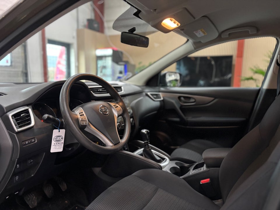 Nissan Qashqai 1,5 dCi 110 Visia 5d