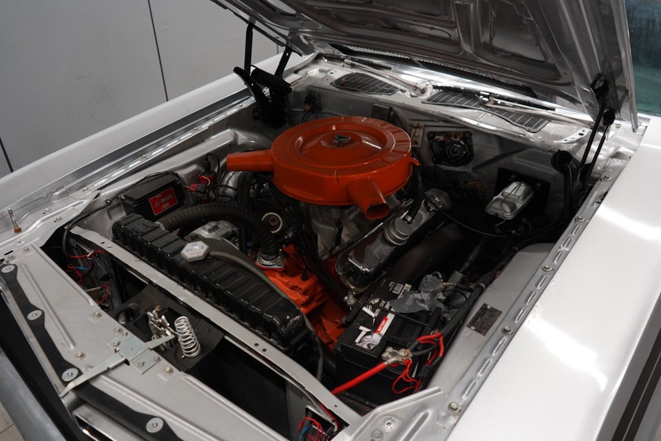 Dodge Challenger 5,4 aut. 2d