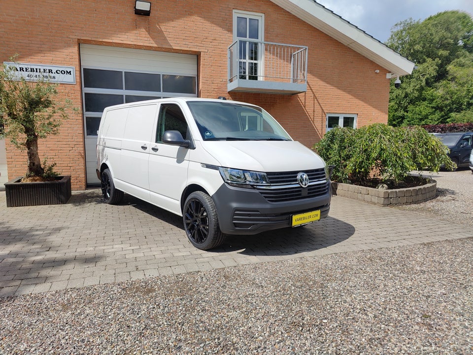 VW Transporter 2,0 TDi 150 Kassevogn DSG lang