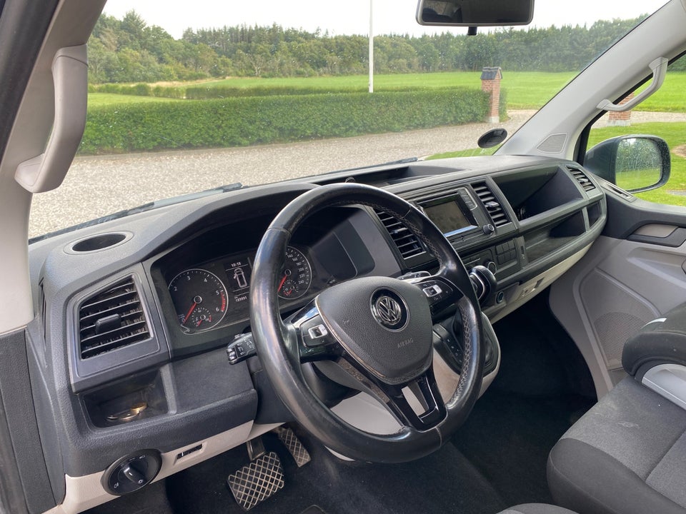 VW Transporter 2,0 TDi 140 Kassevogn DSG kort