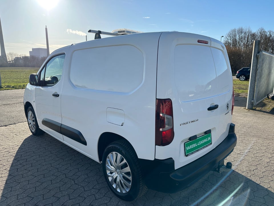 Peugeot Partner 1,5 BlueHDi 100 L1V1 Plus Van