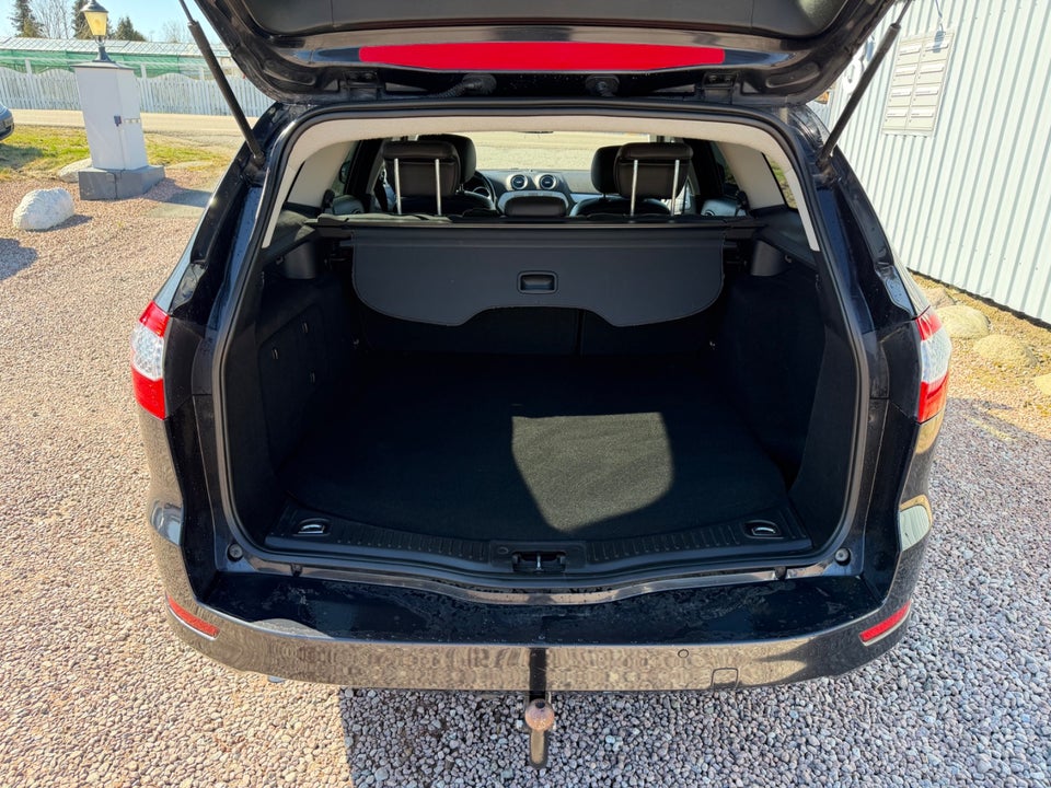 Ford Mondeo 2,0 Titanium stc. 5d