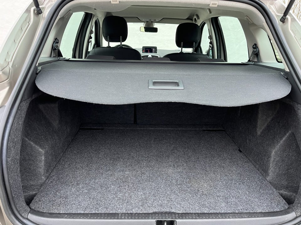 Renault Clio III 1,5 dCi 90 Expression Sport Tourer 5d