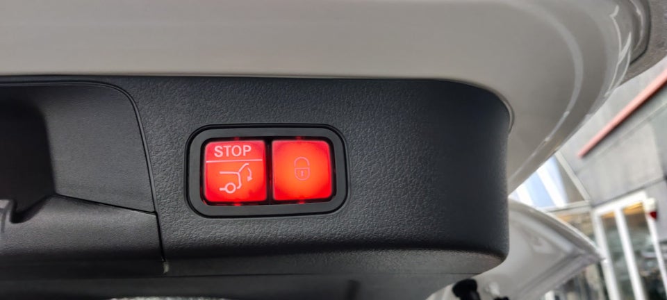 Mercedes EQB300 AMG Line 4Matic 5d