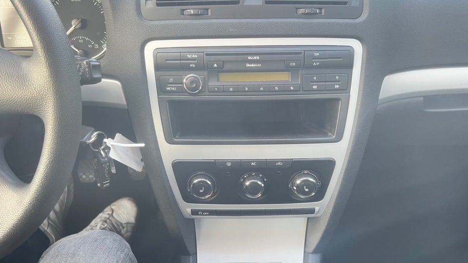 Skoda Octavia 1,4 TSi 122 Ambiente Combi 5d