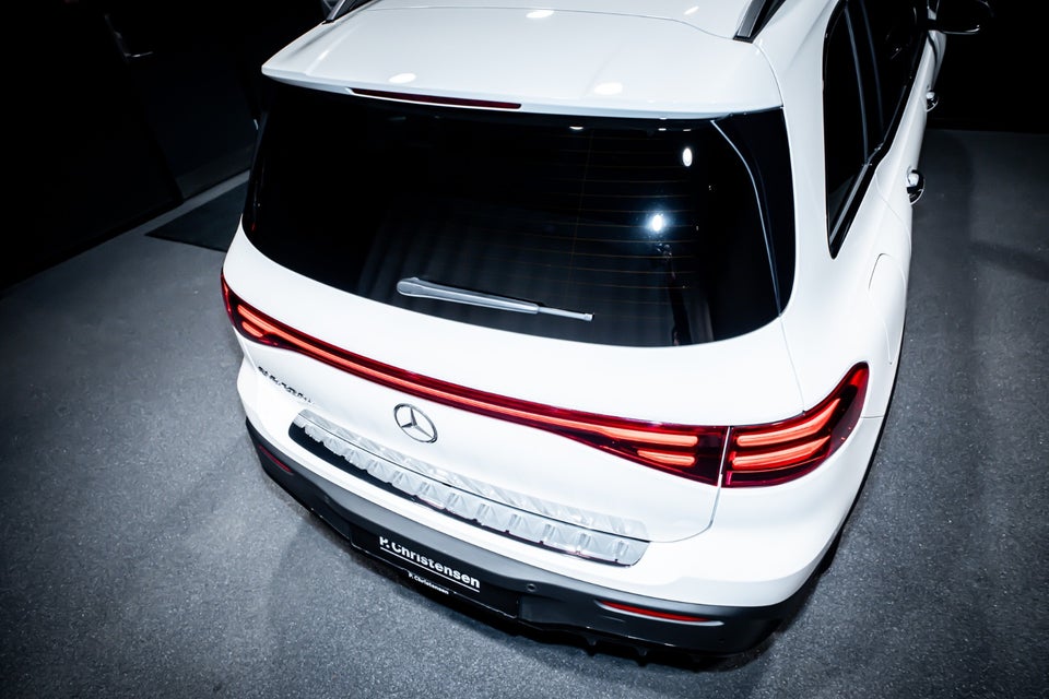 Mercedes EQB250+ AMG Premium 5d