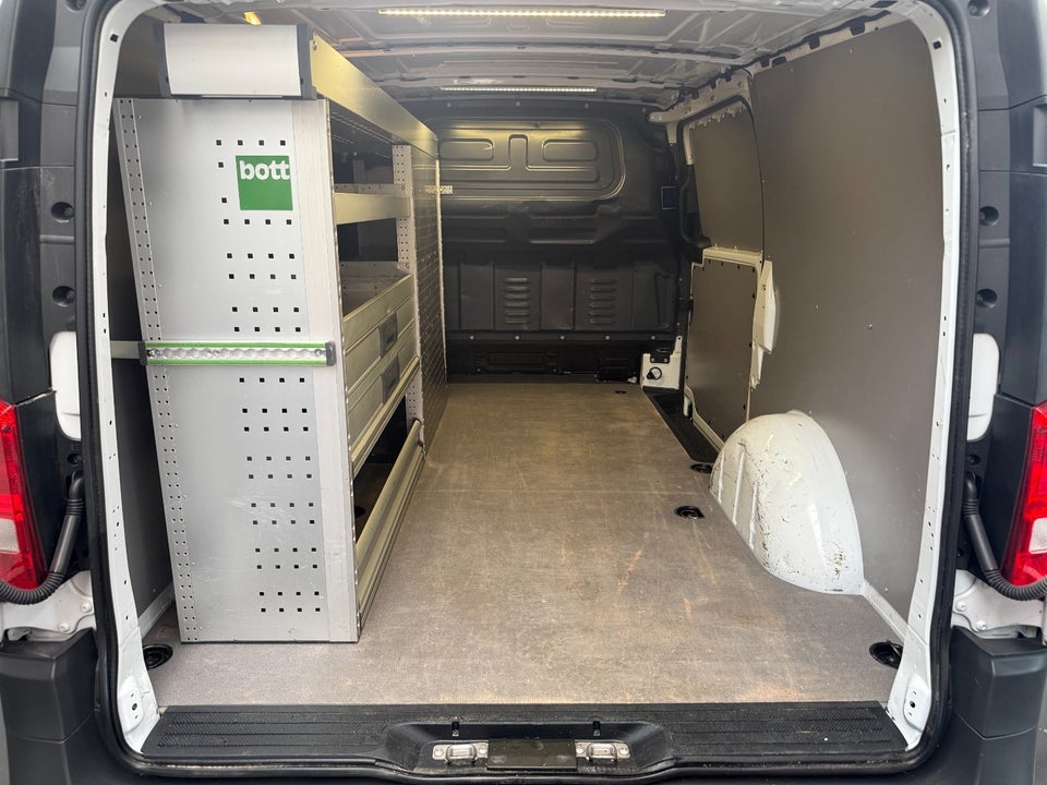 Mercedes Vito 114 2,0 CDi Kassevogn aut. L RWD