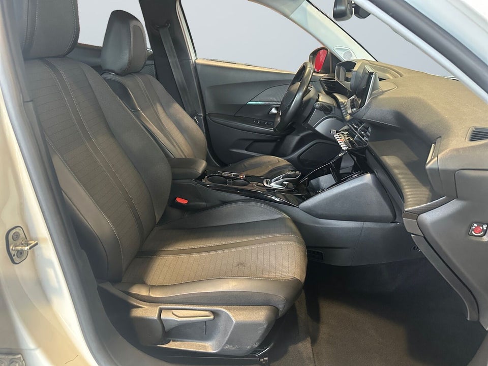 Peugeot e-2008 50 Allure Pack 5d