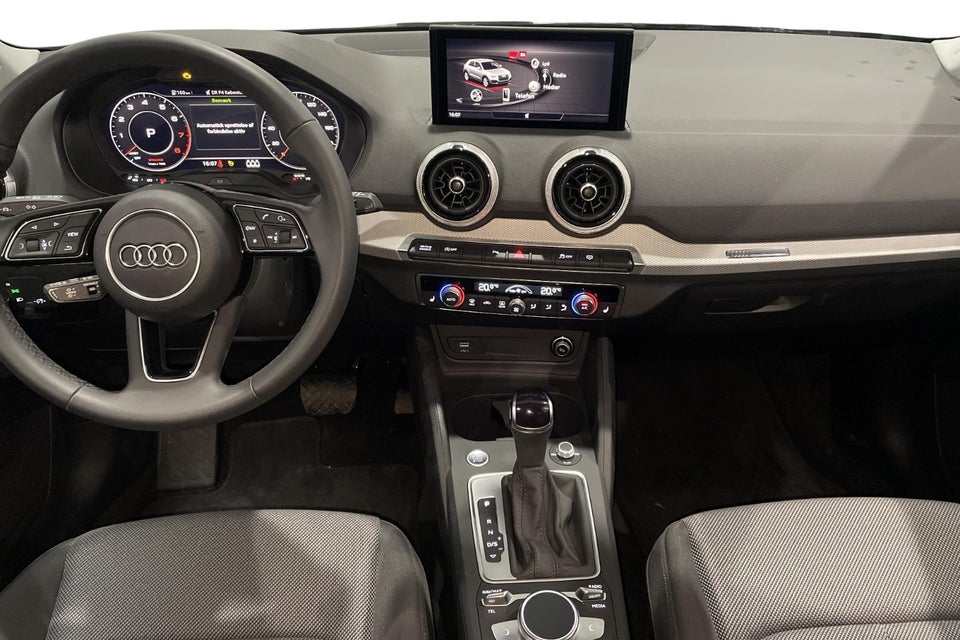 Audi Q2 35 TFSi S-line S-tr. 5d