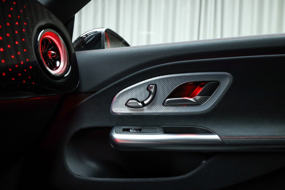 Mercedes CLA250+ electric AMG Premium 4d