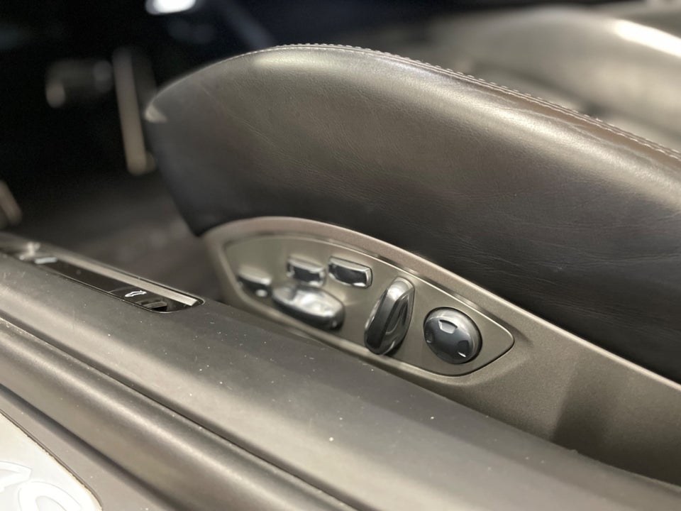 Porsche 911 Carrera 4S 3,8 Cabriolet PDK 2d