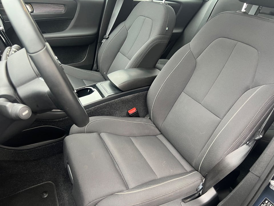 Volvo XC40 P8 ReCharge Twin Pro 5d