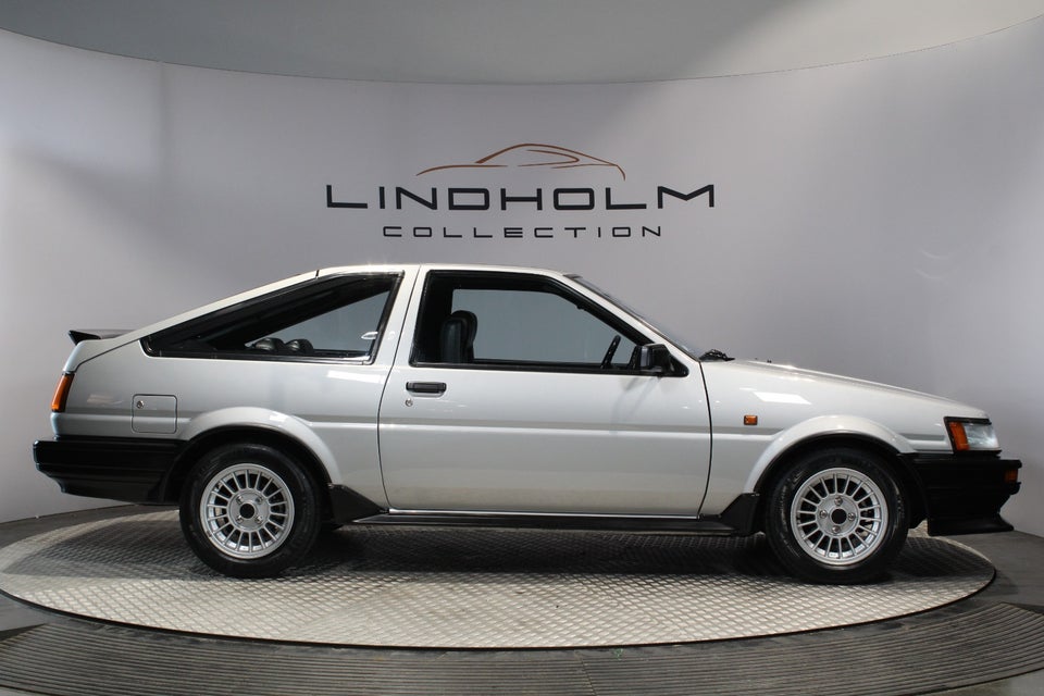 Toyota Corolla 1,6 GT Coupé 3d