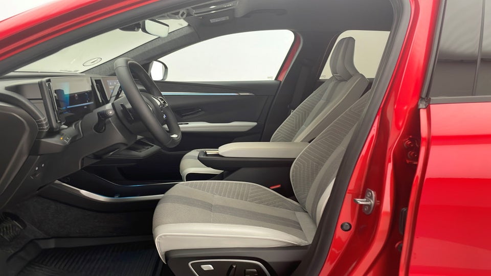 Renault Scenic E-Tech 87 Iconic 5d