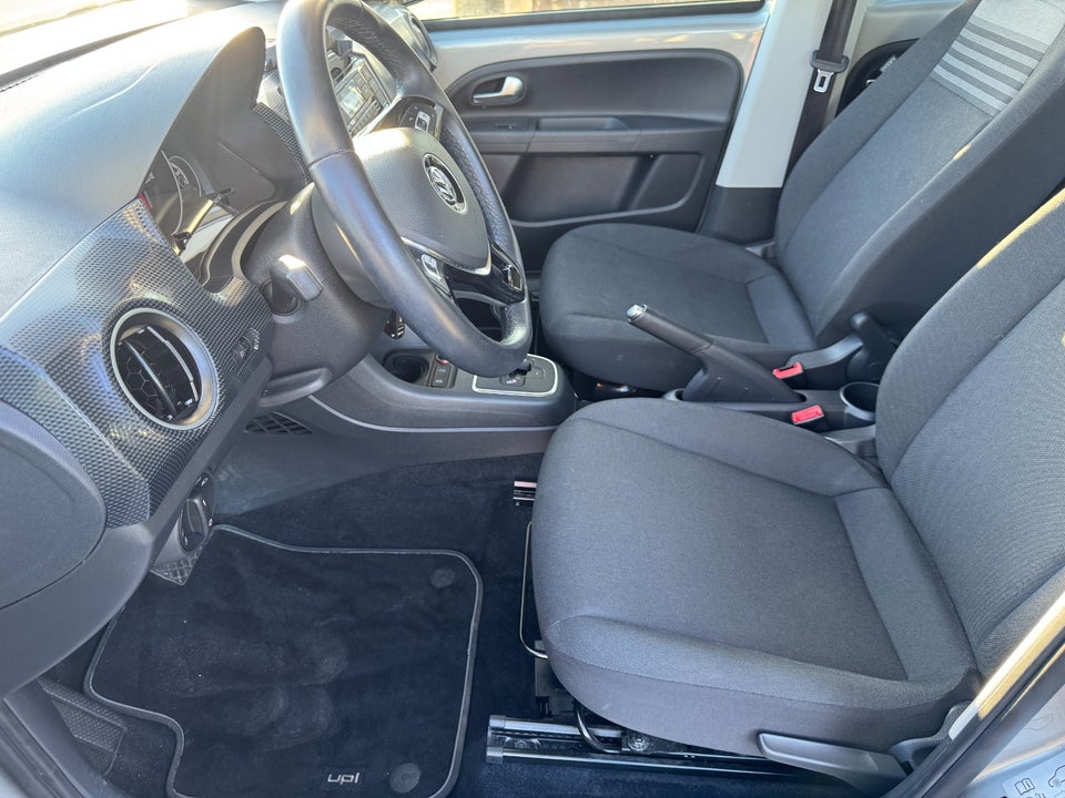 VW Up! 1,0 MPi 60 Move Up! ASG BMT 5d