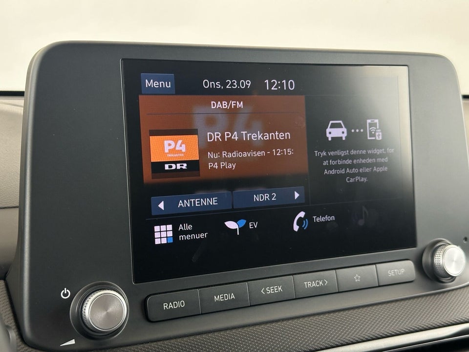 Hyundai Kona 39 EV Essential 5d