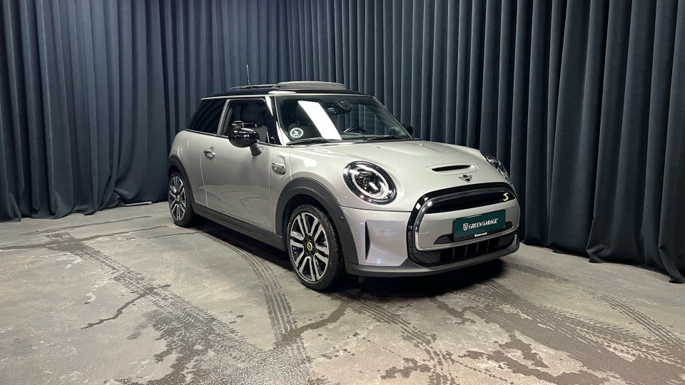 MINI Cooper SE Camden Edition 3d