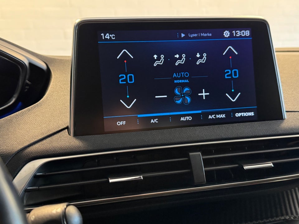 Peugeot 5008 1,6 BlueHDi 120 Allure 7prs 5d