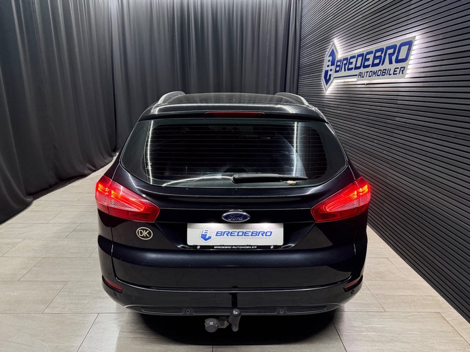 Ford Mondeo 1,6 TDCi 115 Titanium stc. ECO 5d