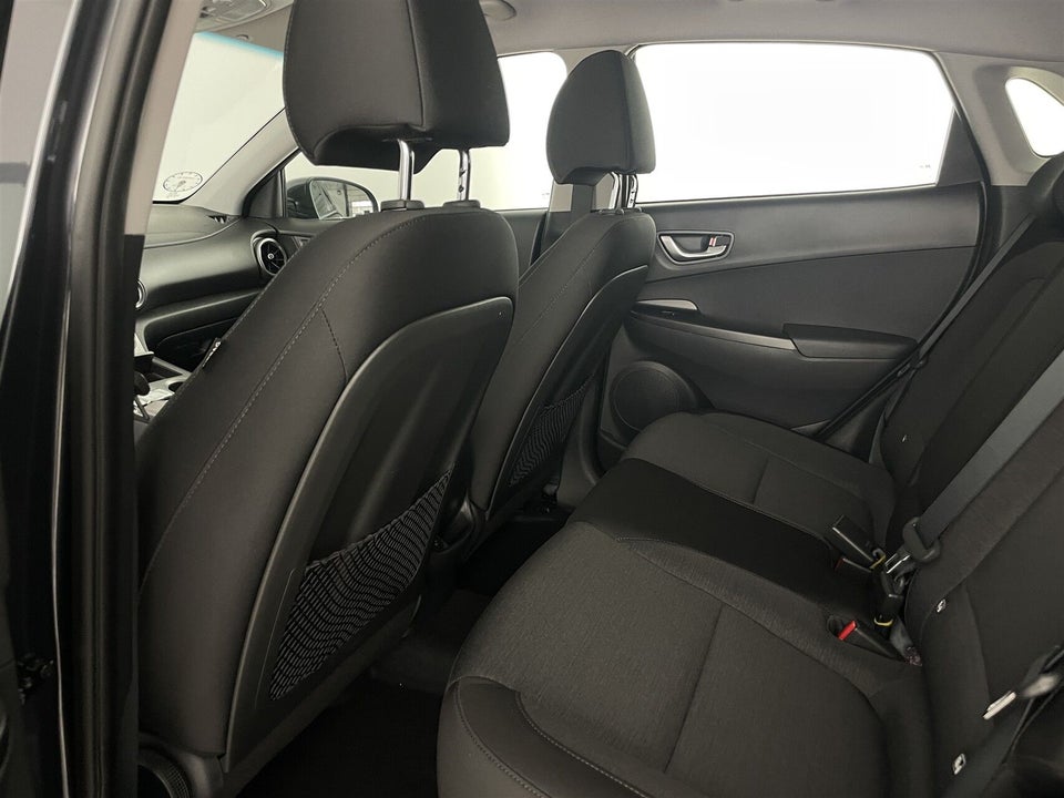 Hyundai Kona 64 EV Advanced 5d