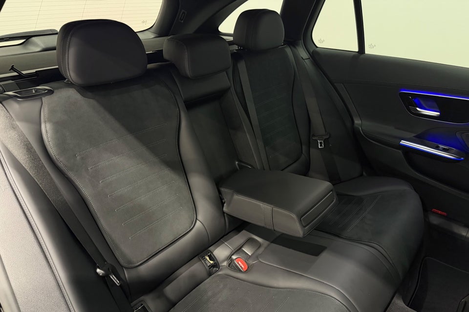 Mercedes C300 e 2,0 AMG Line stc. aut. 5d