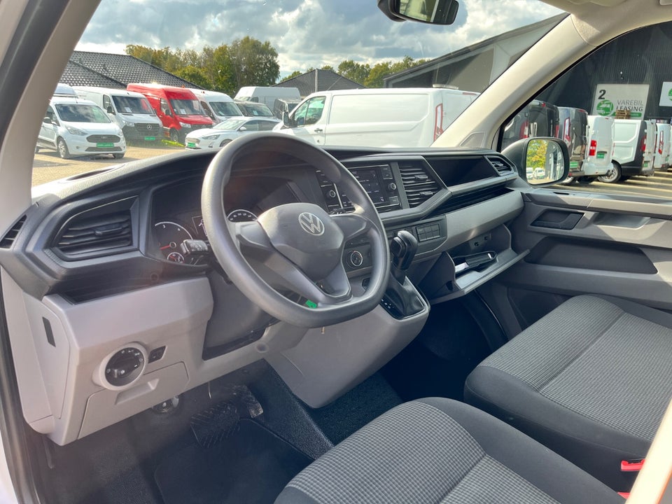 VW Transporter 2,0 TDi 150 Kassevogn DSG lang