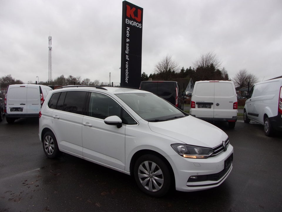 VW Touran 1,6 TDi 115 Comfortline DSG Van 5d
