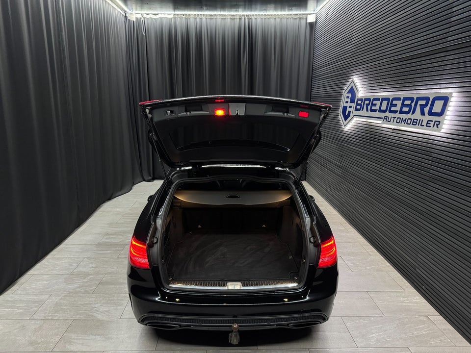 Mercedes C220 d 2,2 AMG Line stc. aut. 5d