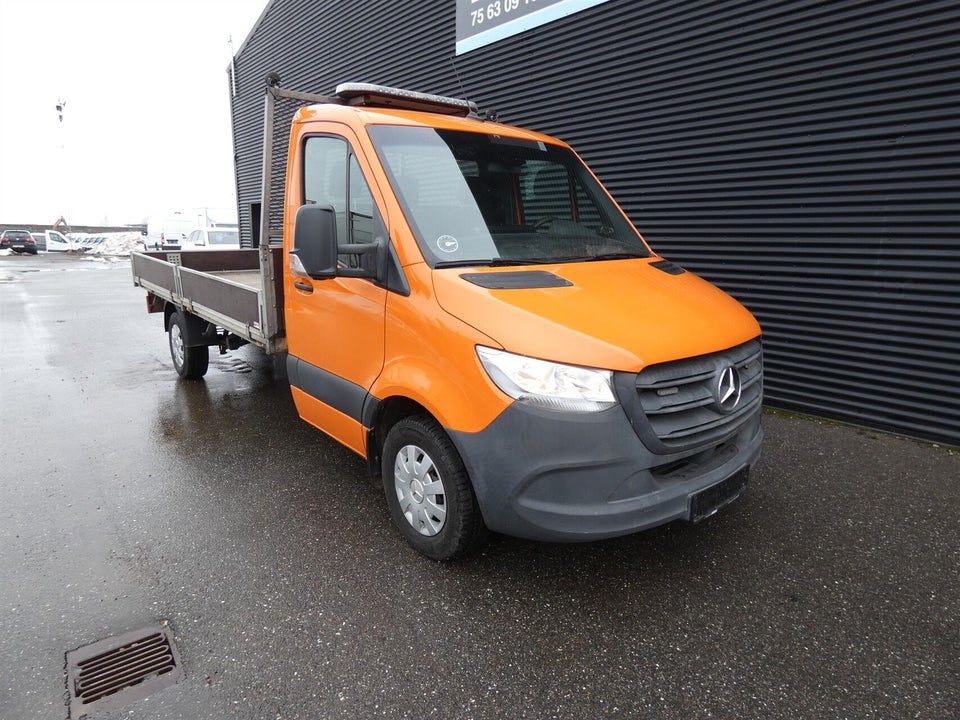 Mercedes Sprinter 319 3,0 CDi A3 Chassis aut. RWD 2d