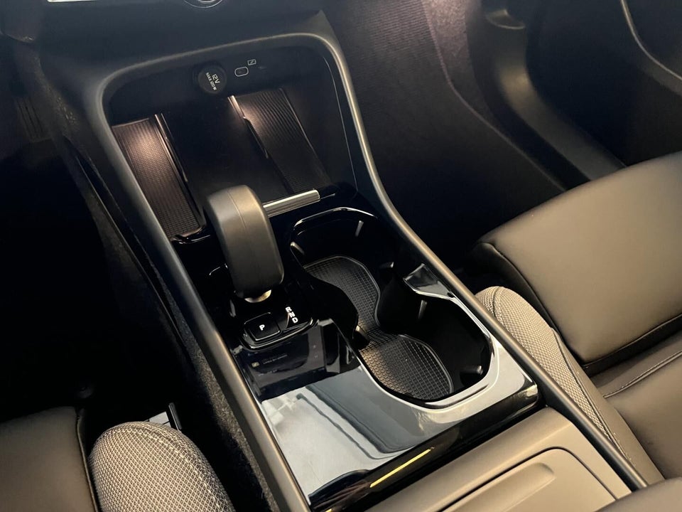 Volvo EC40 Twin Ultra 5d