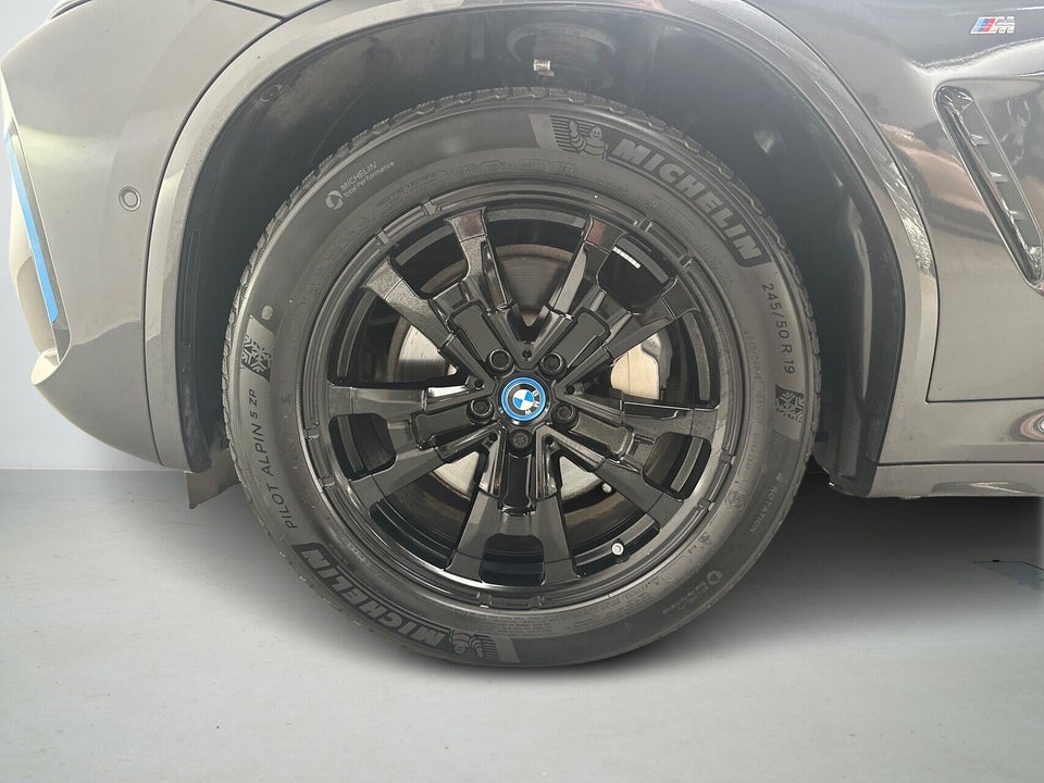 BMW iX3 Charged Plus M-Sport 5d