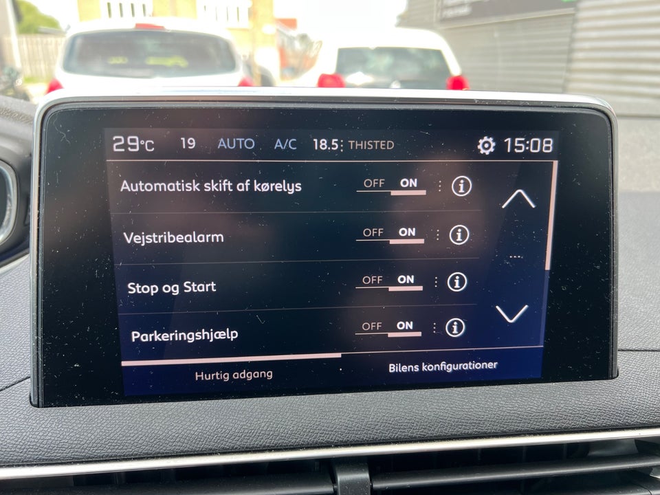 Peugeot 3008 1,5 BlueHDi 130 Allure EAT8 5d